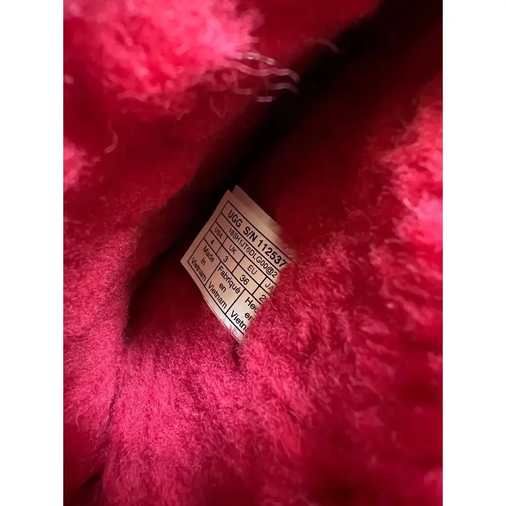 UGG brand new